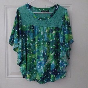 Notations- Floral Crochet Collar Angel Sleeve Top- XL